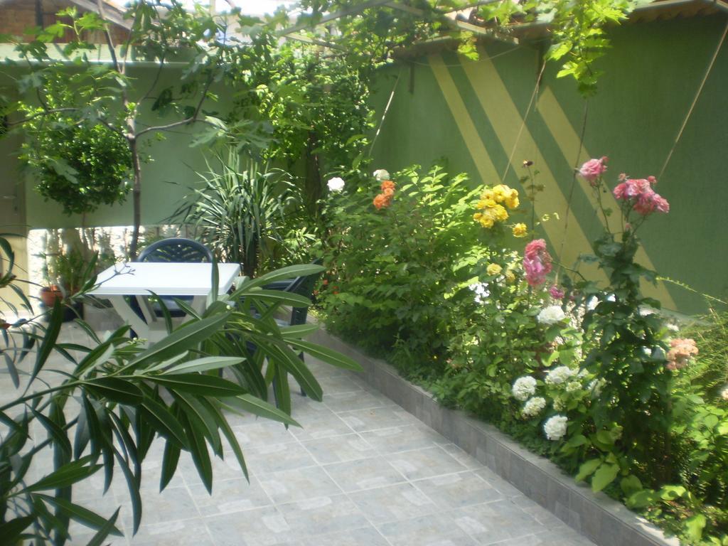 Guest House ,, Ekaterina" Nessebar Eksteriør billede