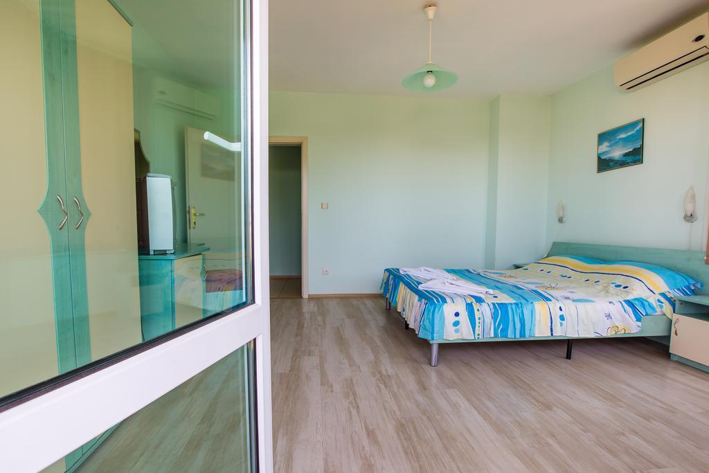 Guest House ,, Ekaterina" Nessebar Eksteriør billede