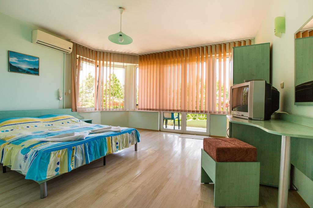 Guest House ,, Ekaterina" Nessebar Eksteriør billede