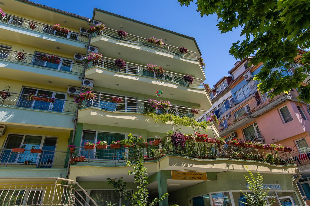 Guest House ,, Ekaterina" Nessebar Eksteriør billede